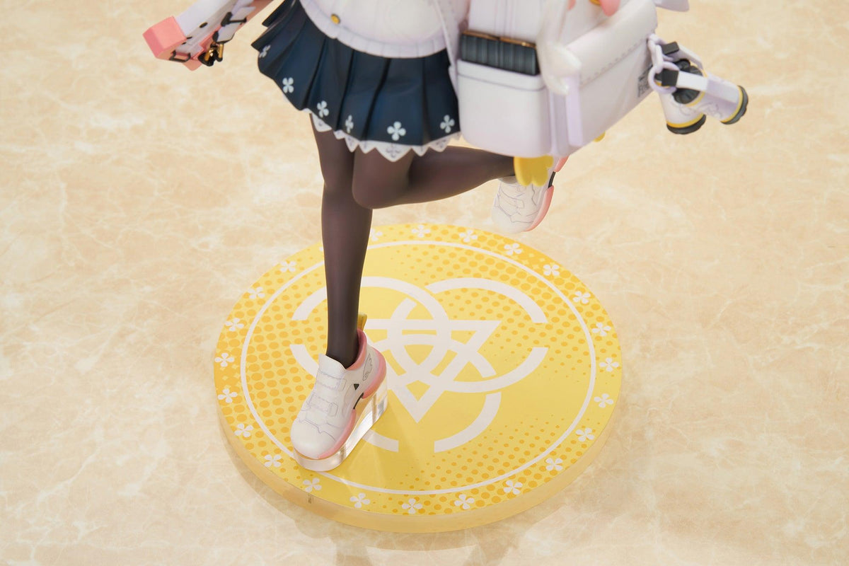 Blue Archive Hifumi 1/7 Scale Figure