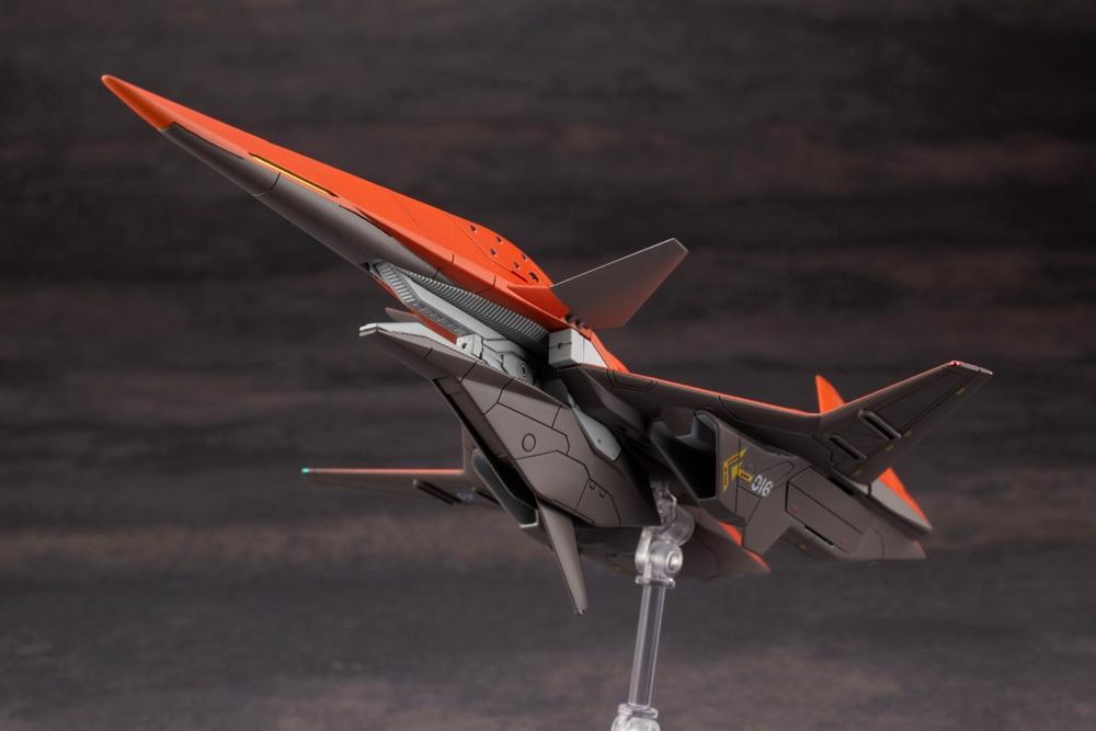(Model Kits) ACE COMBAT SERIES ADF-01 (Rerun)