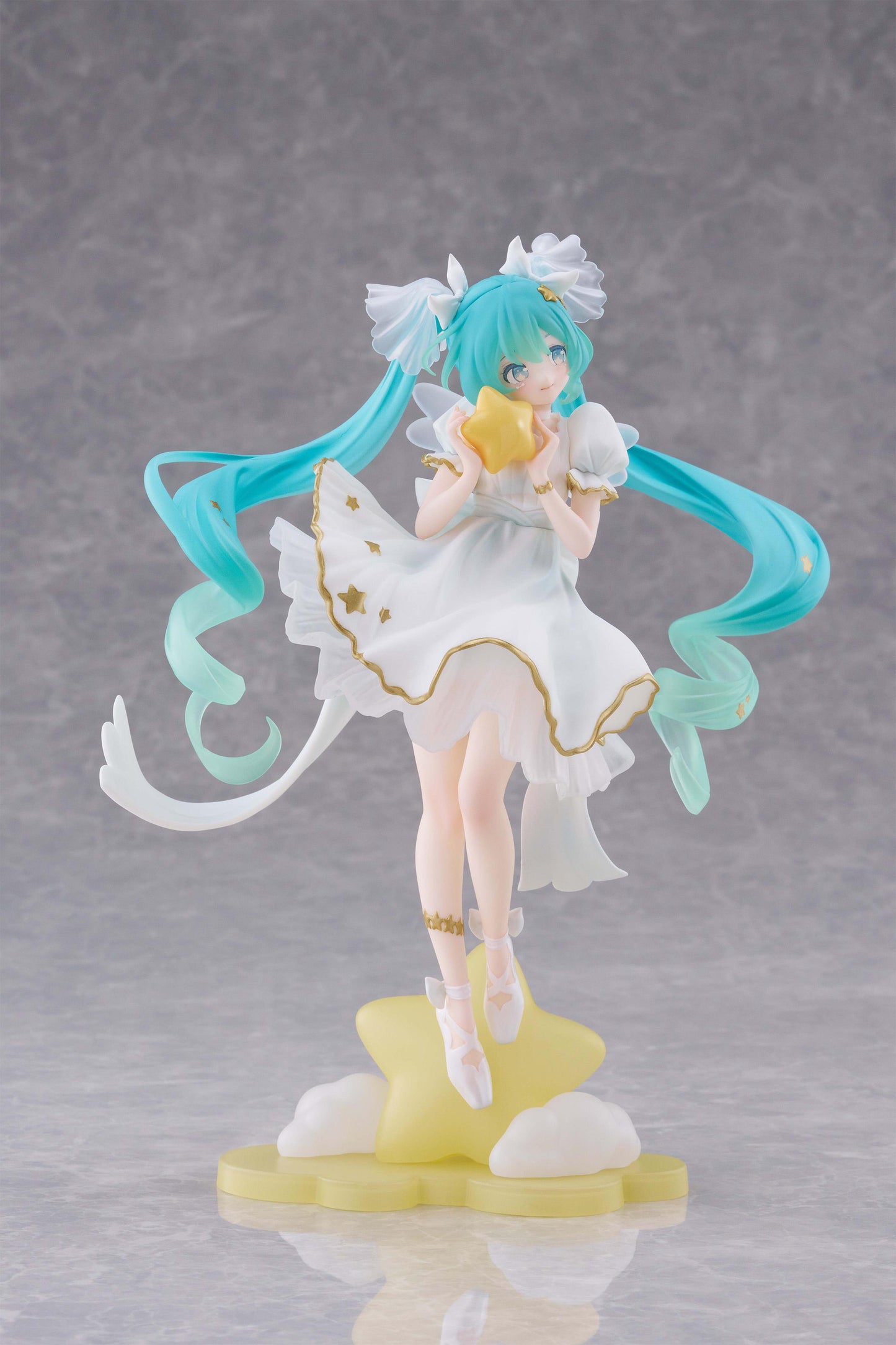 Hatsune Miku AMP+ Figure - HATSUNE MIKU Birthday 2026 (Star Dreamy Ver.)