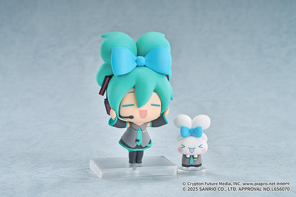 Hatsune Miku x Cinnamoroll Hatsune Miku x Cinnamoroll Chibi Figure