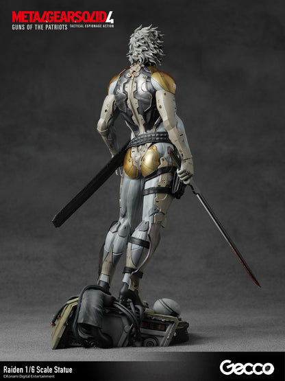 METAL GEAR SOLID 4 GUNS OF THE PATRIOTS, Raiden 1/6 Scale Statue