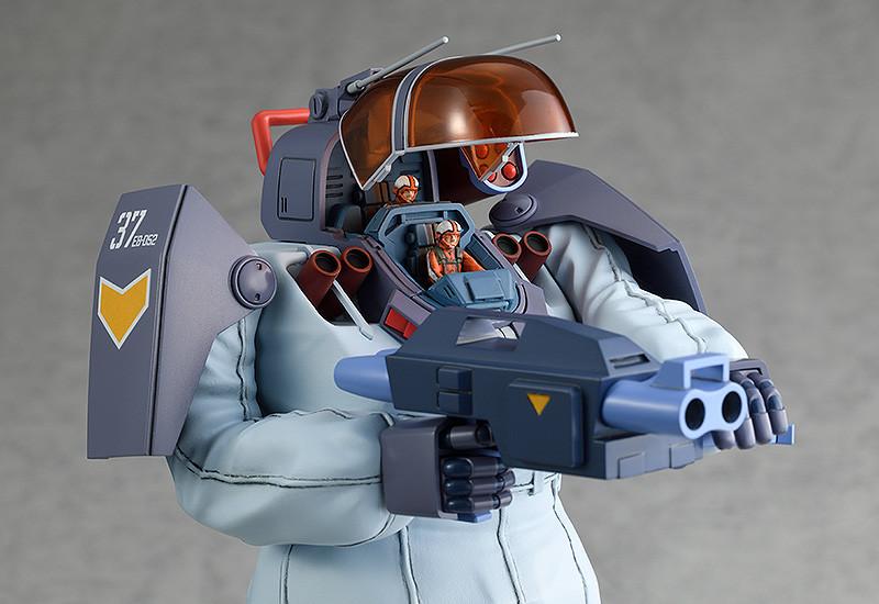 Fang of the Sun Dougram COMBAT ARMORS MAX24: 1/72 Scale Soltic HT128 Big Foot Snow Camouflage with Cold Shield