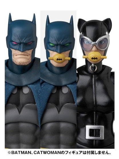 MAFEX BRUCE WAYNE (BATMAN: HUSH Ver.) Action Figure