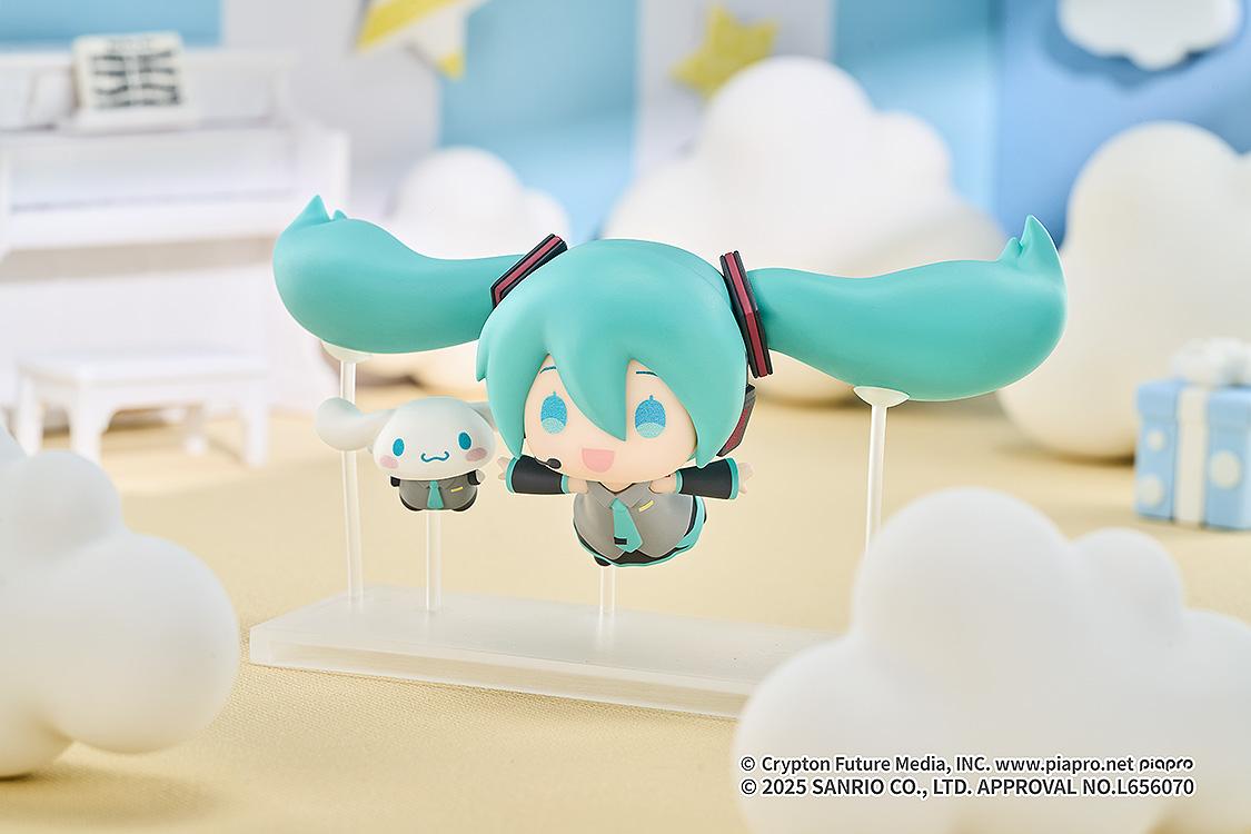 Hatsune Miku x Cinnamoroll Collectible Figure Hatsune Miku x Cinnamoroll (Blind Box)
