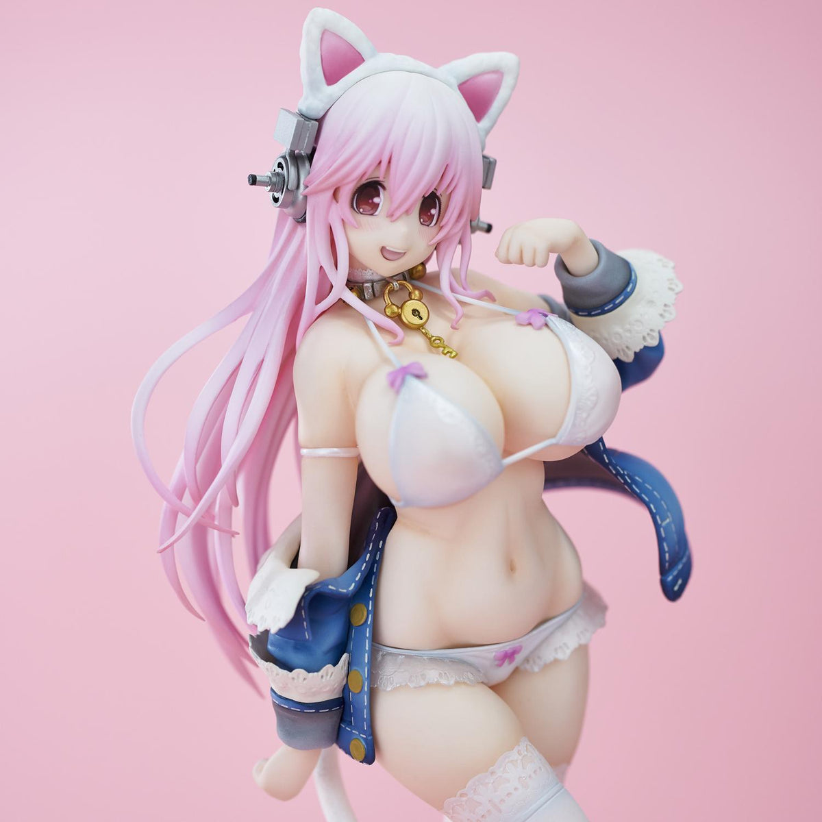 Super Sonico White Cat Ver. (Reissue)