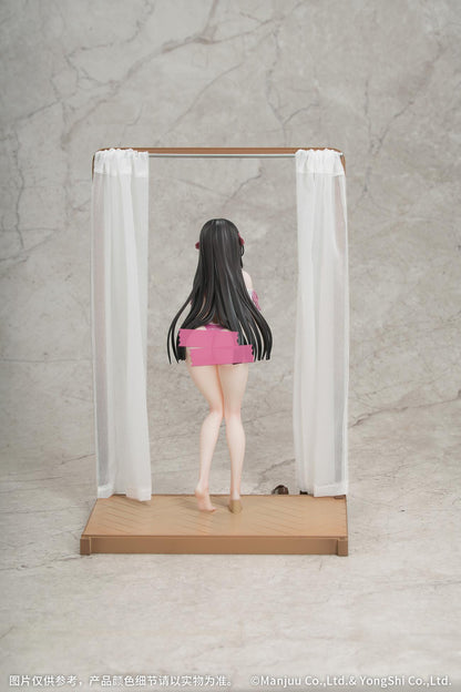 Gift+ Azur Lane - Trinidad: Trapper in the Changing Room Ver. 1/8 Scale Figure