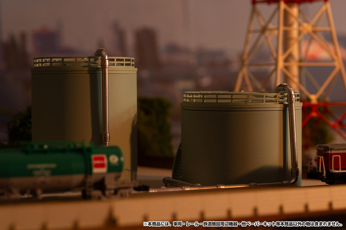 (Model Kits) 1/150 Scale Structure Kit "Storage Tanks" (Rerun)