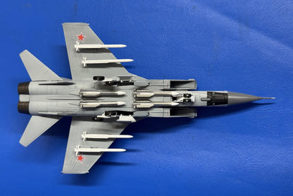 1/144 MiG-31 FOX HOUND