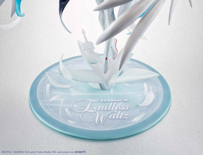 Lucrea Mobile Suit Gundam 45th Anniversary X Hatsune Miku Hatsune Miku X Wing Gundam Zero EW