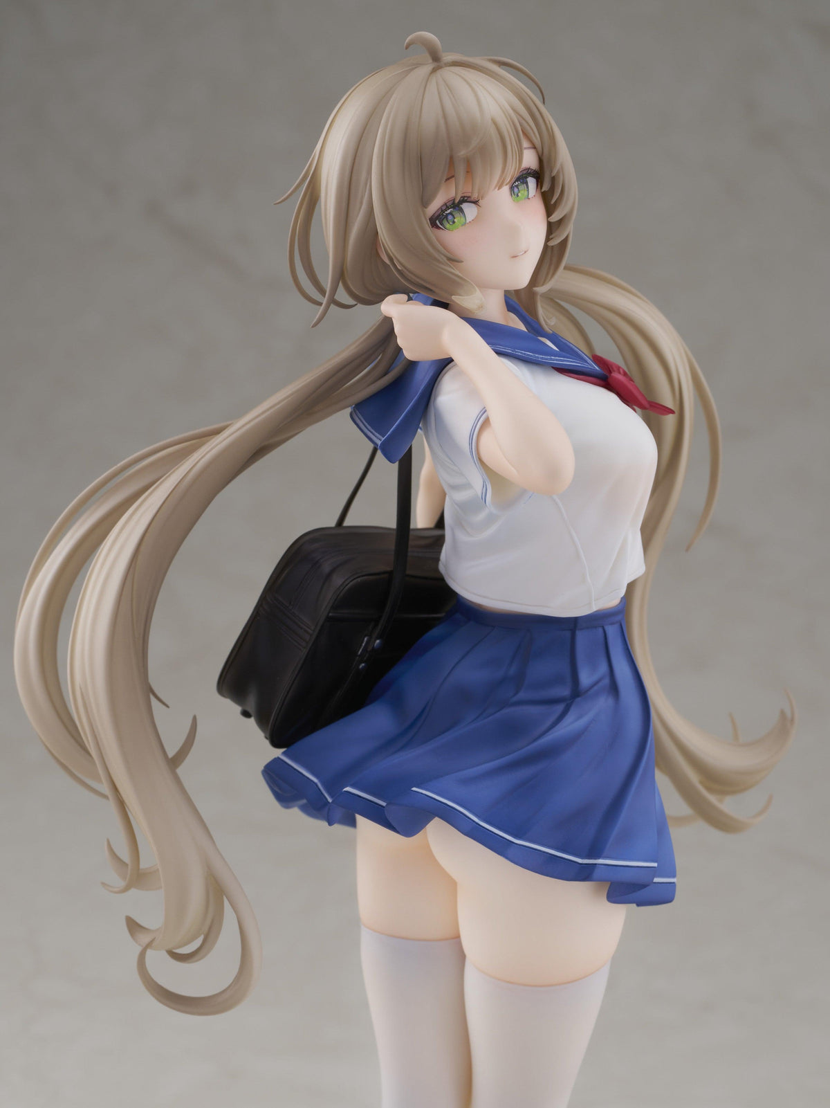 KoiKoi -Sakura- Momoko Uniform ver. 1/6 Scale Figure