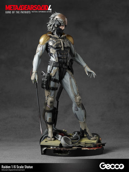 METAL GEAR SOLID 4 GUNS OF THE PATRIOTS, Raiden 1/6 Scale Statue
