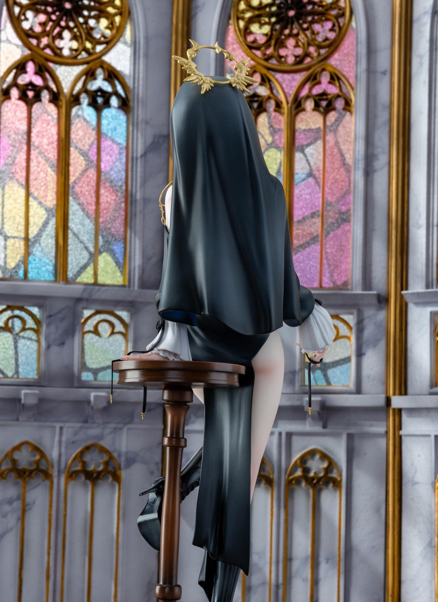 SISTER ANASTASIA DELUXE EDITION 1/6 Scale Figure