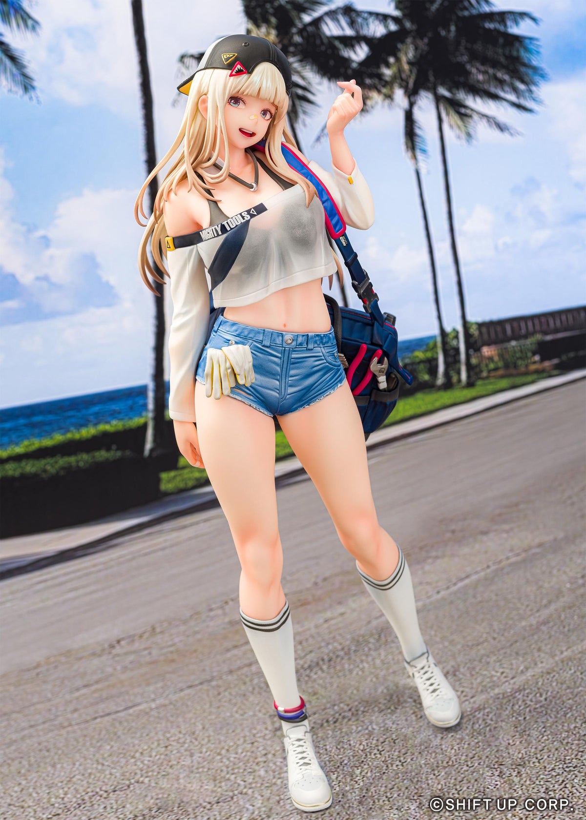 GODDESS OF VICTORY: NIKKE - Centi Mighty Holiday 1/7 Scale Figure