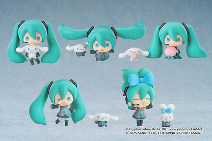Hatsune Miku x Cinnamoroll Collectible Figure Hatsune Miku x Cinnamoroll (Blind Box)