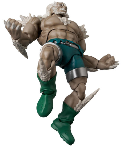 MAFEX DOOMSDAY (THE DEATH OF SUPERMAN)