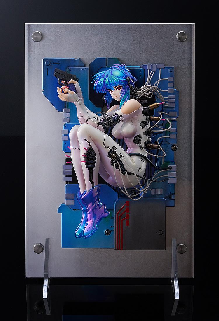 Ghost in the Shell (Manga Edition) Motoko Kusanagi