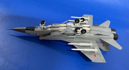 1/144 MiG-31 FOX HOUND