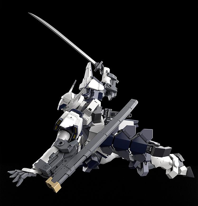 Full Metal Panic! Family KADOKAWA PLASTIC MODEL SERIES Full Metal Panic! Family 1/48 Azur Raven with Type 10 Modified Monomolecular Blade Plated Ver. + Special Display Base Designed by Kanetake Ebikawa