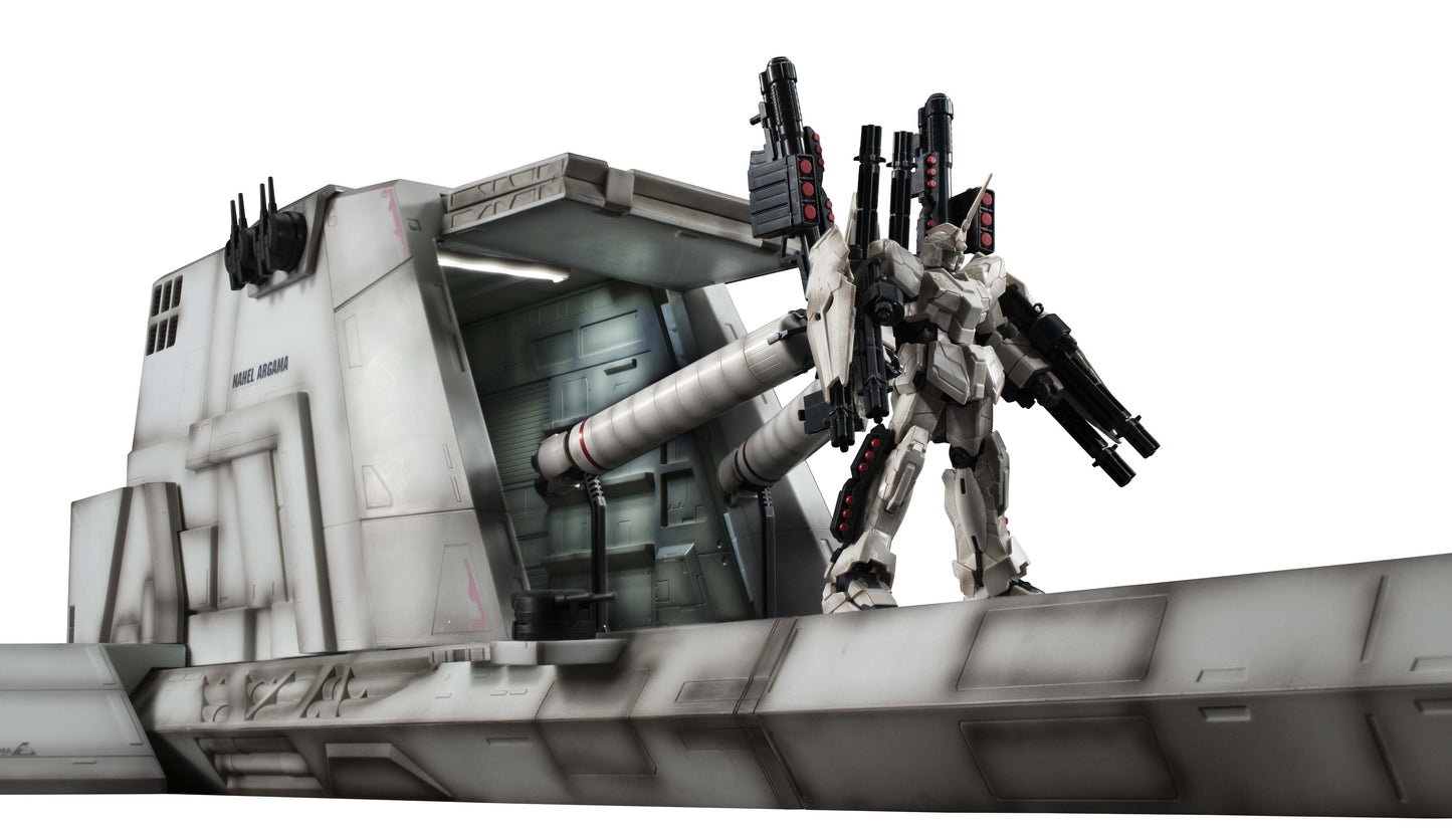 Realistic Model Series: MOBILE SUIT GUNDAM UNICORN (1/144 HG series) Nahel Argama catapult deck(UC ver.)