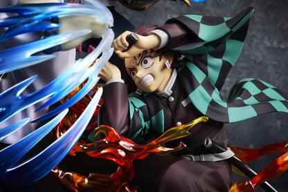 Demon Slayer: Kimetsu no Yaiba Tanjiro Kamado & Giyu Tomioka & Akaza Figure