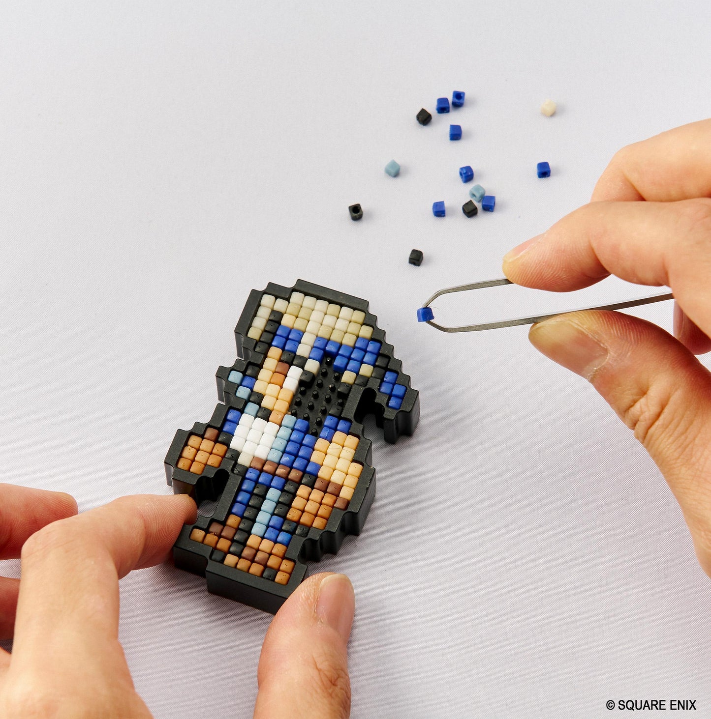 (Blind Box) FINAL FANTASY PIXEL REMASTER DIY Pixel Art Keychain Collection Vol.3 Display