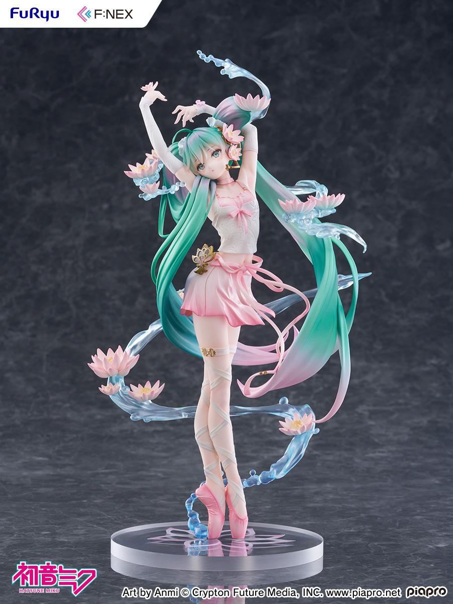 Hatsune Miku Water lily ver. 1/7 Scale Figure