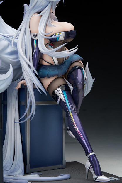 Azur Lane Shinano Moonlit Chrome Ver. 1/7 Scale Figure