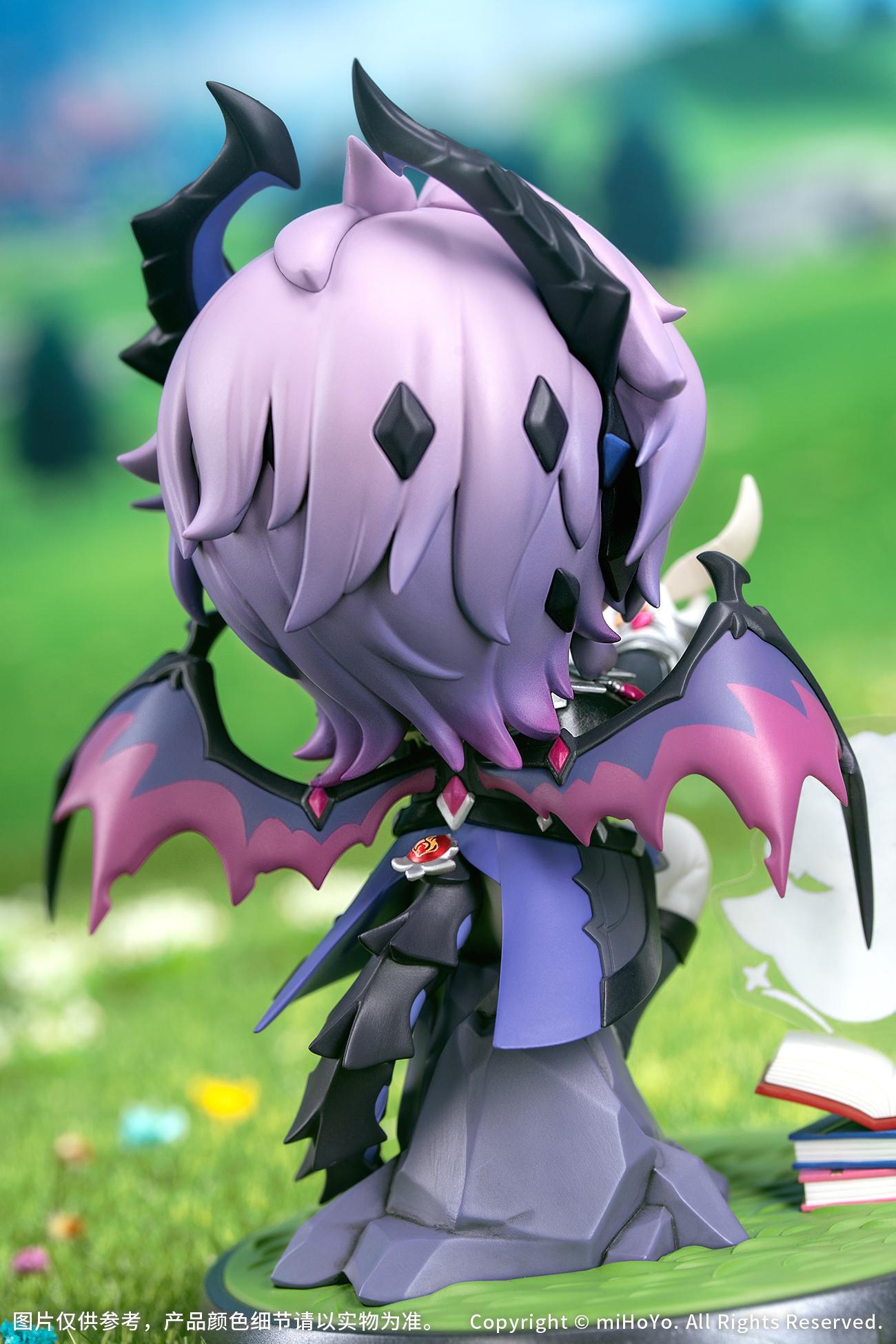 Genshin Impact - Durin: Floral Wanderings ver. with Bonus Non Scale Figure