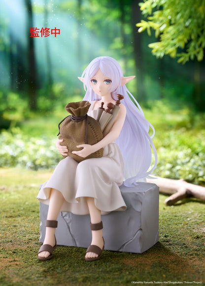 Frieren: Beyond Journey's End Desktop Cute Figure - Frieren (In training Ver.)