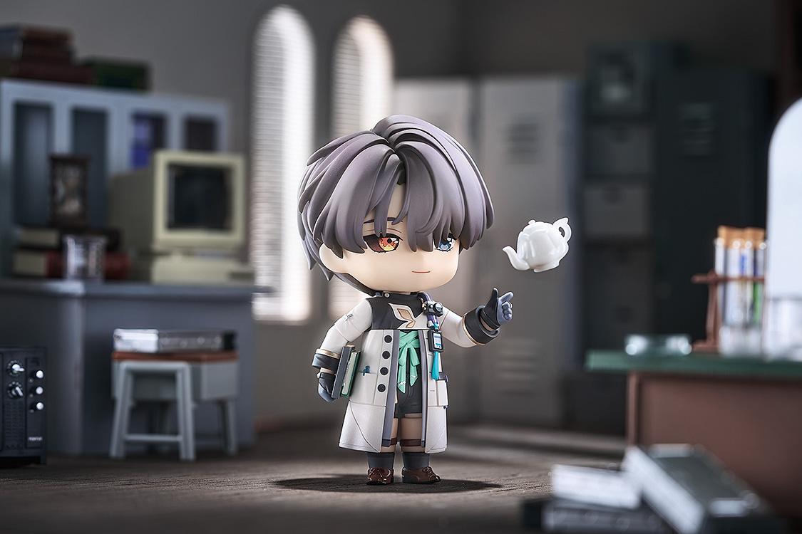 Reverse: 1999 Nendoroid X