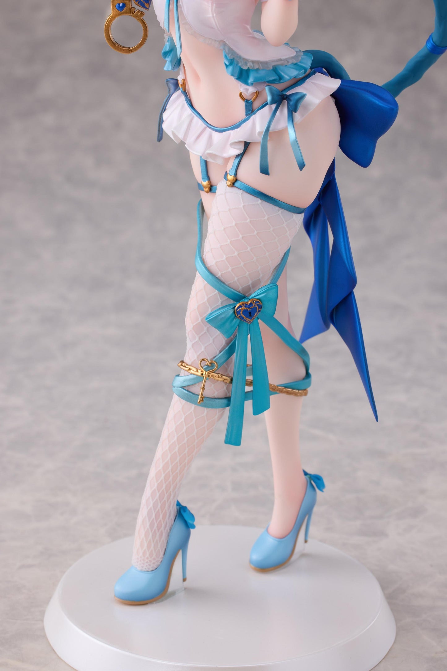 Shibarare Neko Putika-chan DELUXE EDITION 1/7 Scale Figure