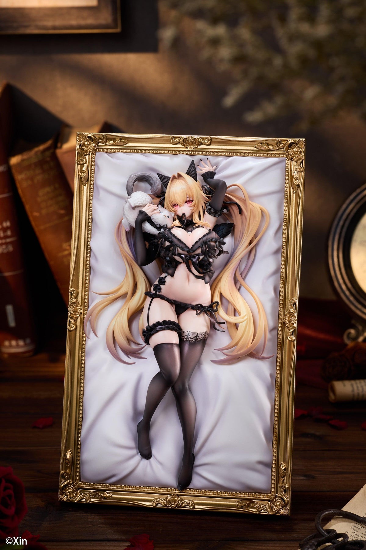 Stella Black Cat Ver. Illustrated by Xin 1/7 Scale Figure