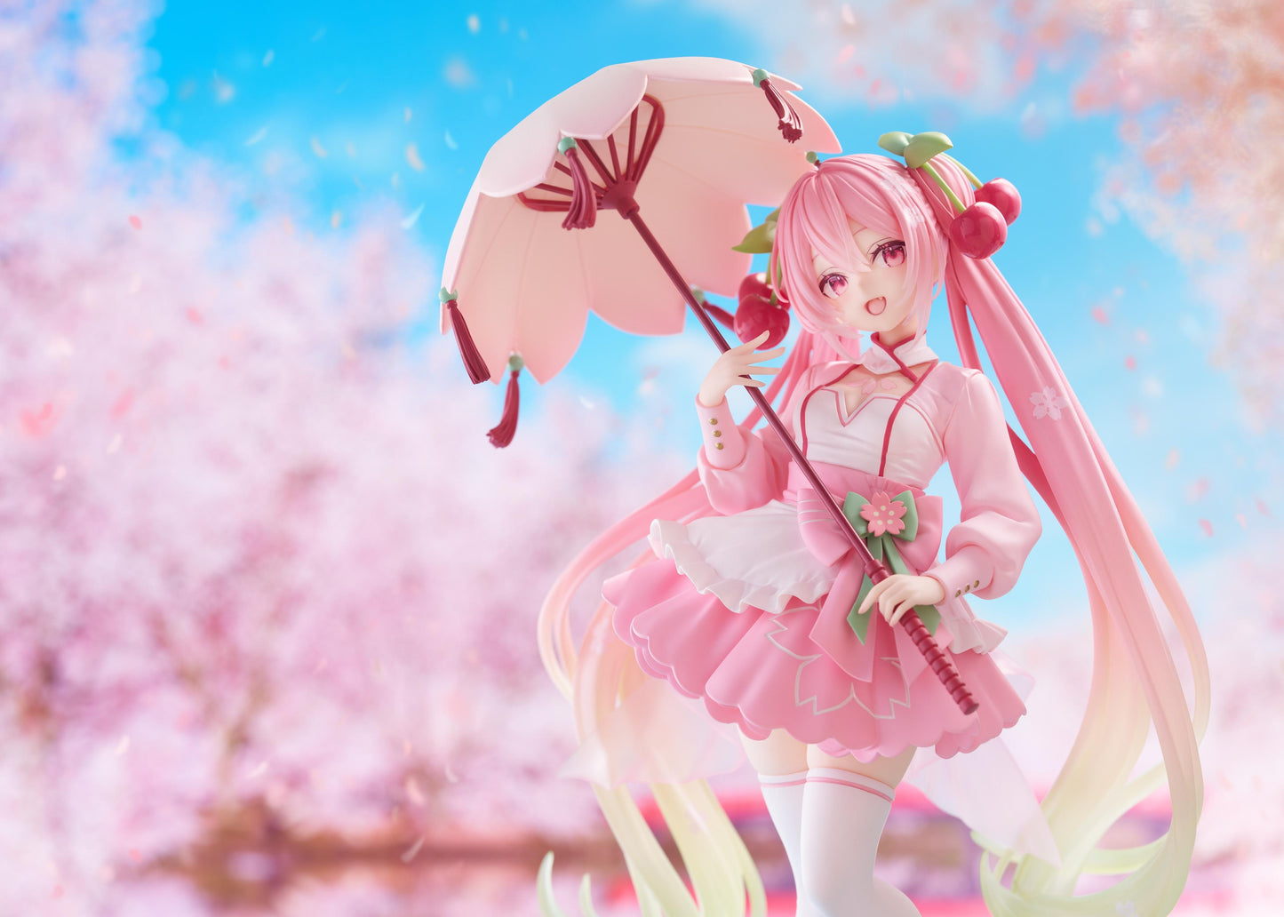 Sakura Miku AMP+ Figure (Sakura Dress Ver.)