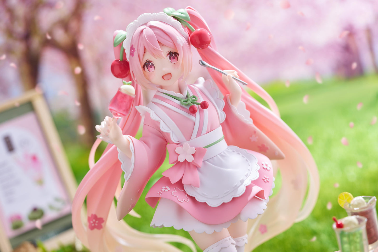 Sakura Miku Newley Written Figure (Japanese Cafe Ver.) Rerun