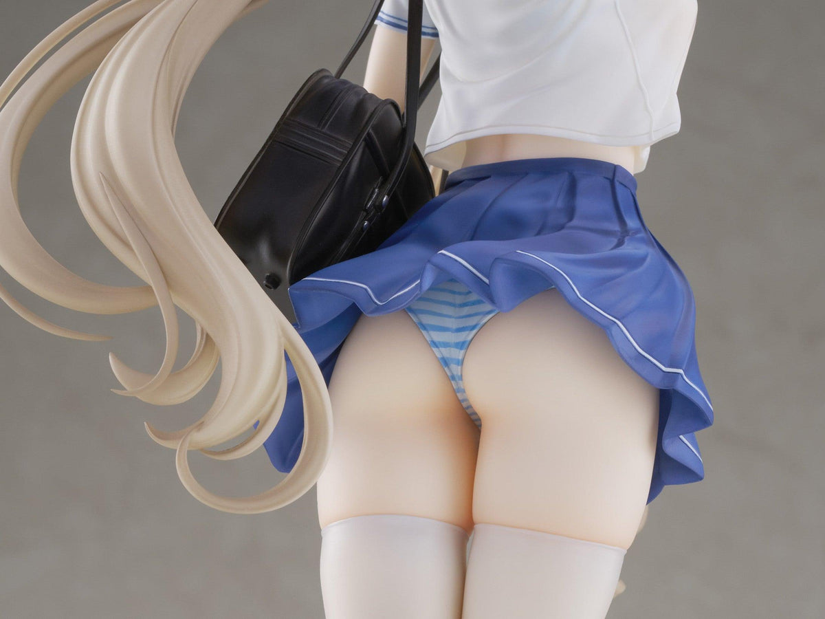 KoiKoi -Sakura- Momoko Uniform ver. 1/6 Scale Figure