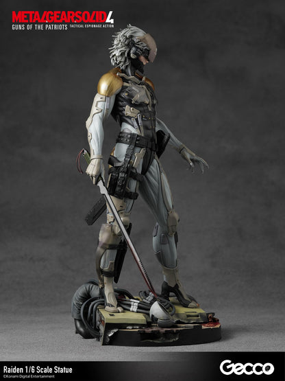 METAL GEAR SOLID 4 GUNS OF THE PATRIOTS, Raiden 1/6 Scale Statue