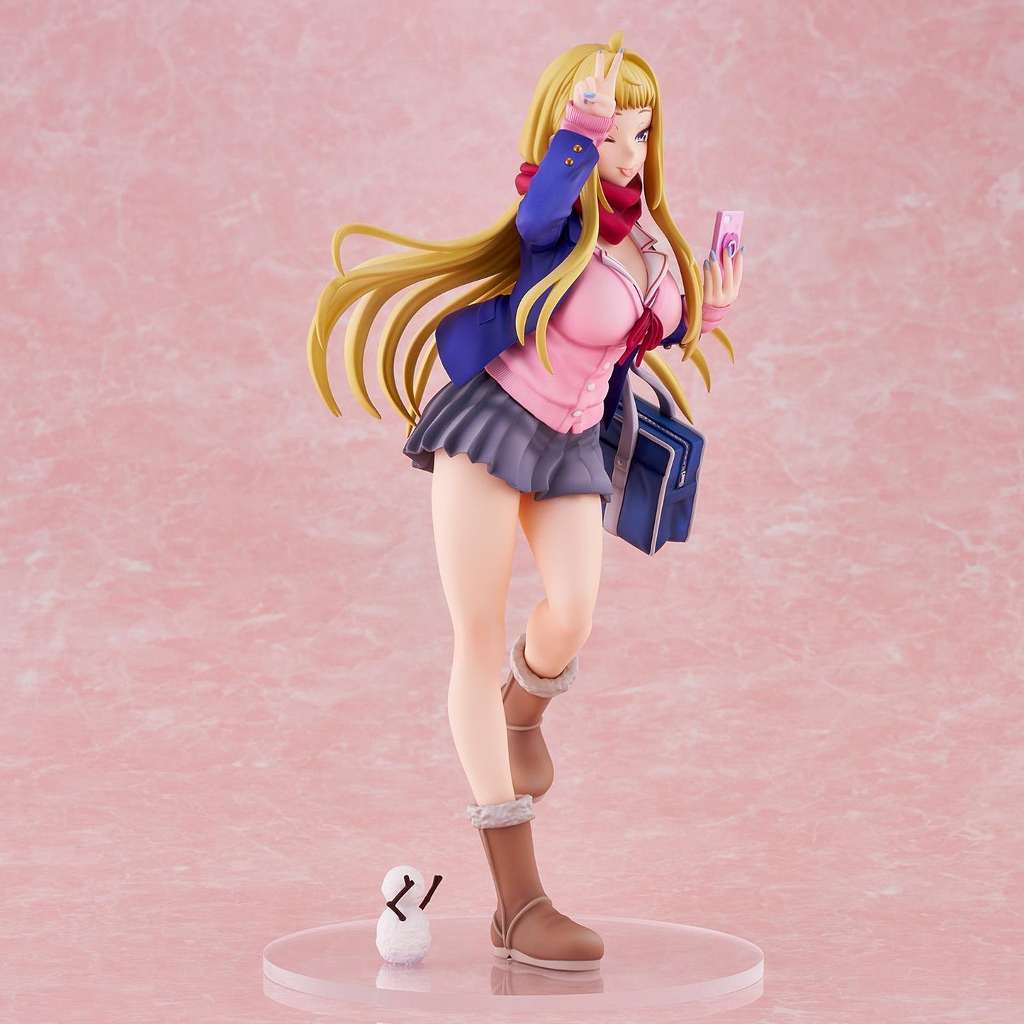 Dosanko Gal is Mega Cute – Minami Fuyuki 1/6 Scale Figure