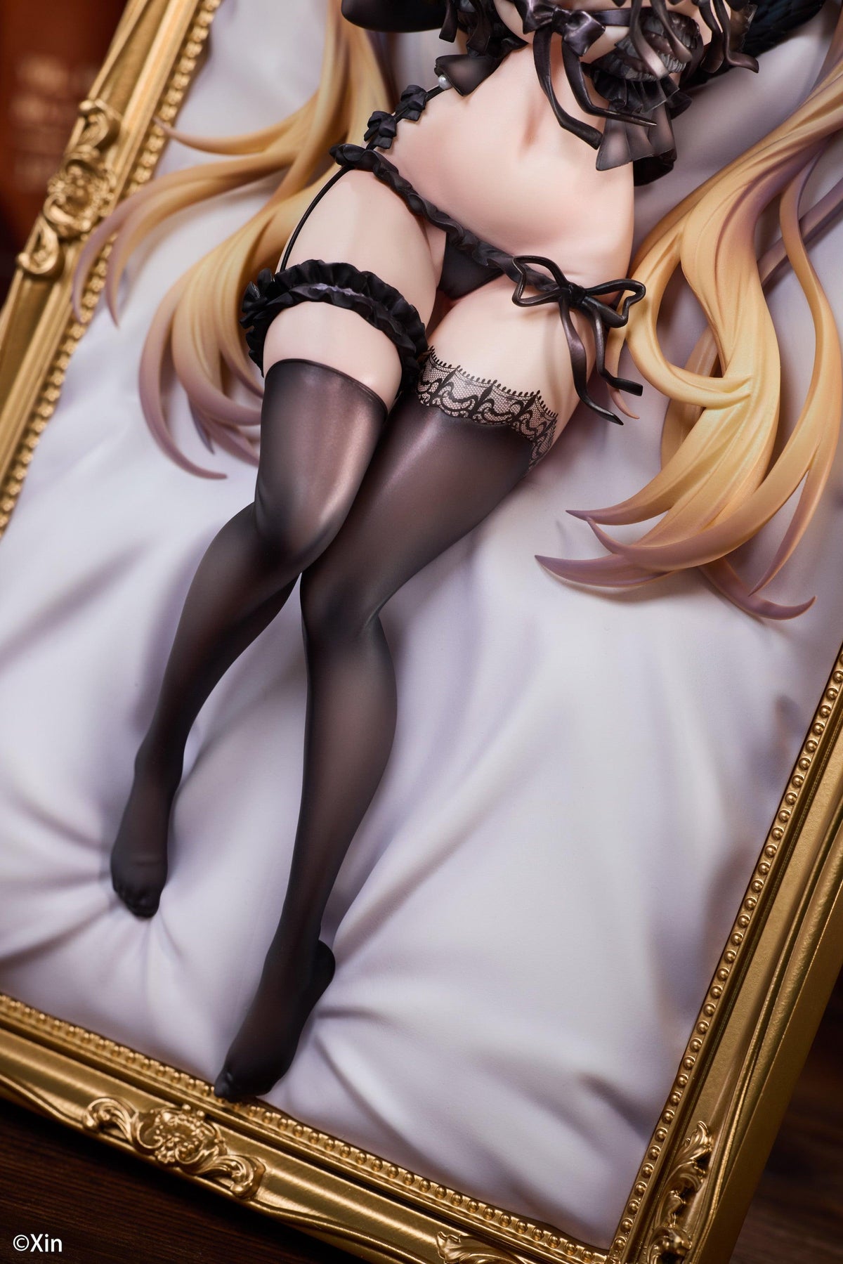 Stella Black Cat Ver. Illustrated by Xin 1/7 Scale Figure