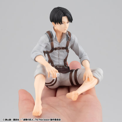 G.E.M. Series Attack on Titan Palm size Ellen / Squad Captain Levi set
