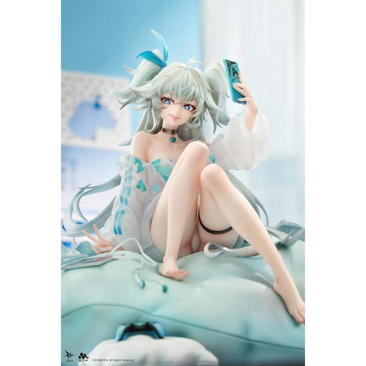 Girls' Frontline 2: Exilium Florence Marvellous Herb Cake Ver. 1/7 Scale Figure