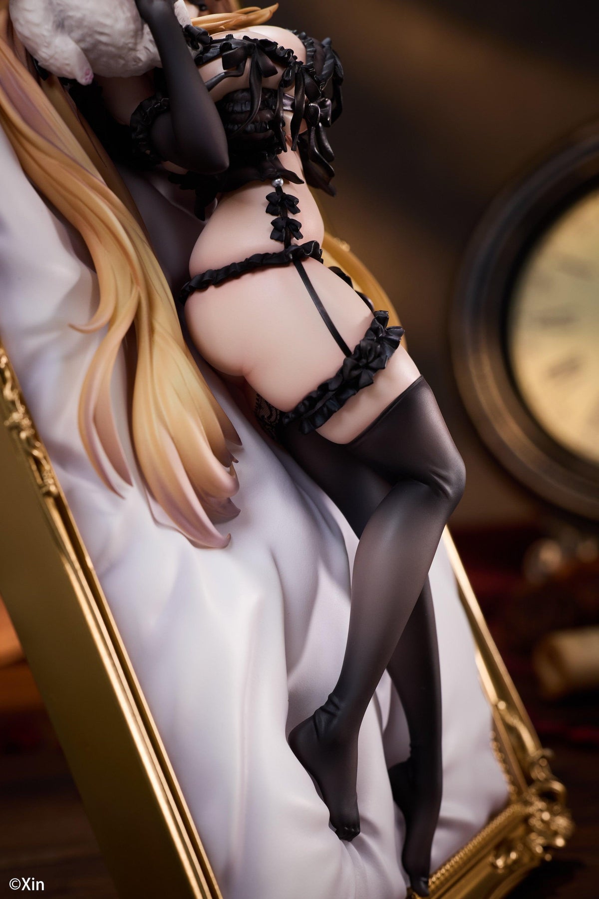 Stella Black Cat Ver. Illustrated by Xin 1/7 Scale Figure