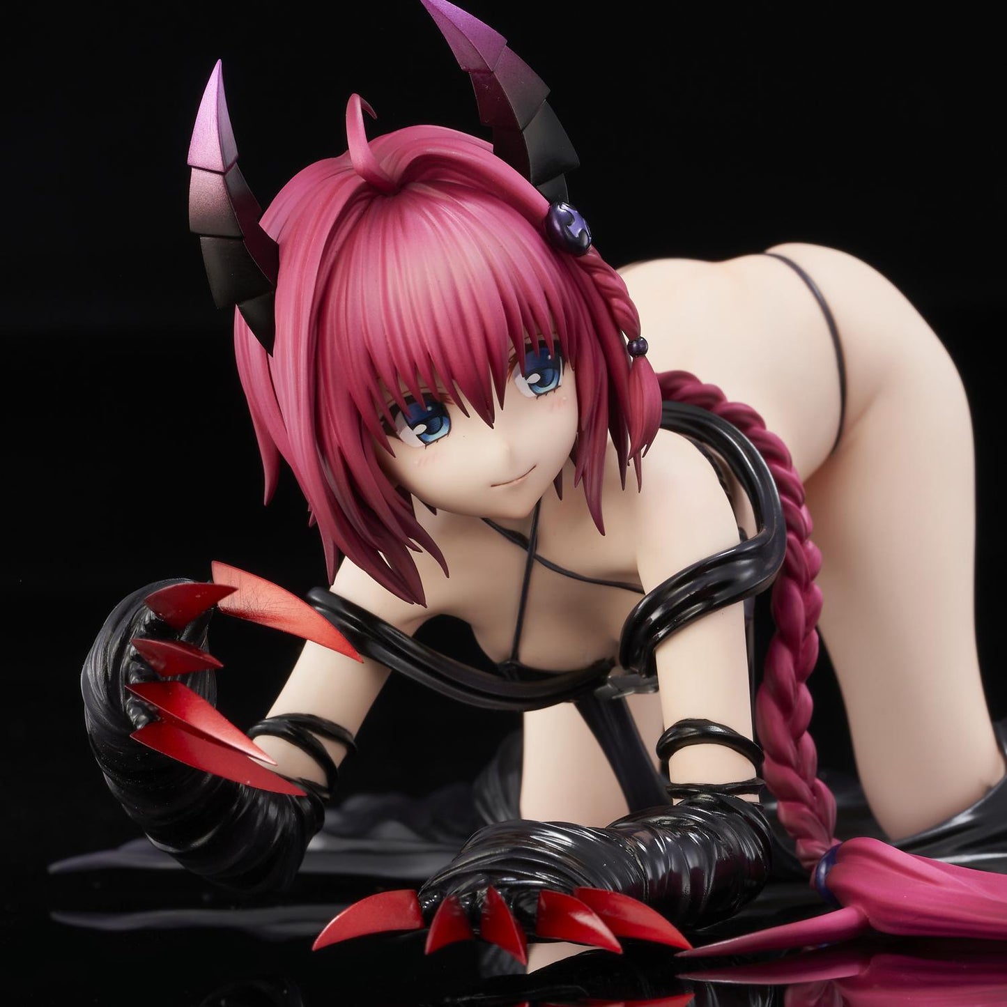 To Love-Ru Darkness - Mea Kurosaki Darkness Ver. (Renewal Package Edition) 1/6 Scale Figure
