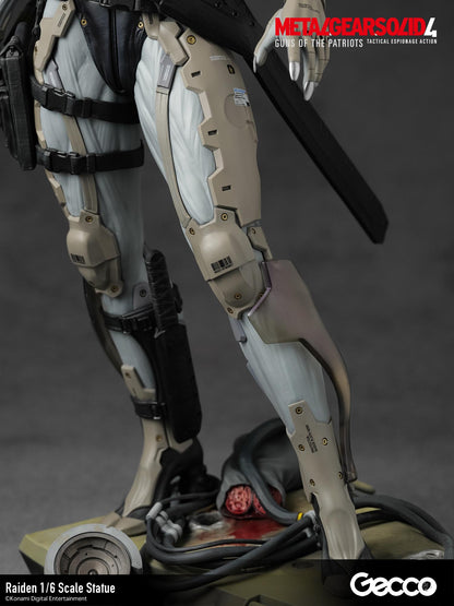 METAL GEAR SOLID 4 GUNS OF THE PATRIOTS, Raiden 1/6 Scale Statue