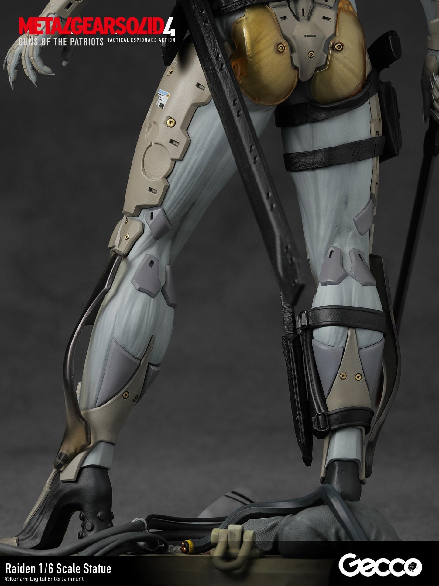 METAL GEAR SOLID 4 GUNS OF THE PATRIOTS, Raiden 1/6 Scale Statue
