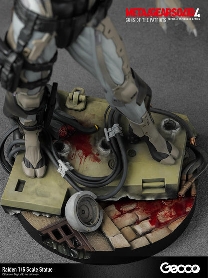 METAL GEAR SOLID 4 GUNS OF THE PATRIOTS, Raiden 1/6 Scale Statue
